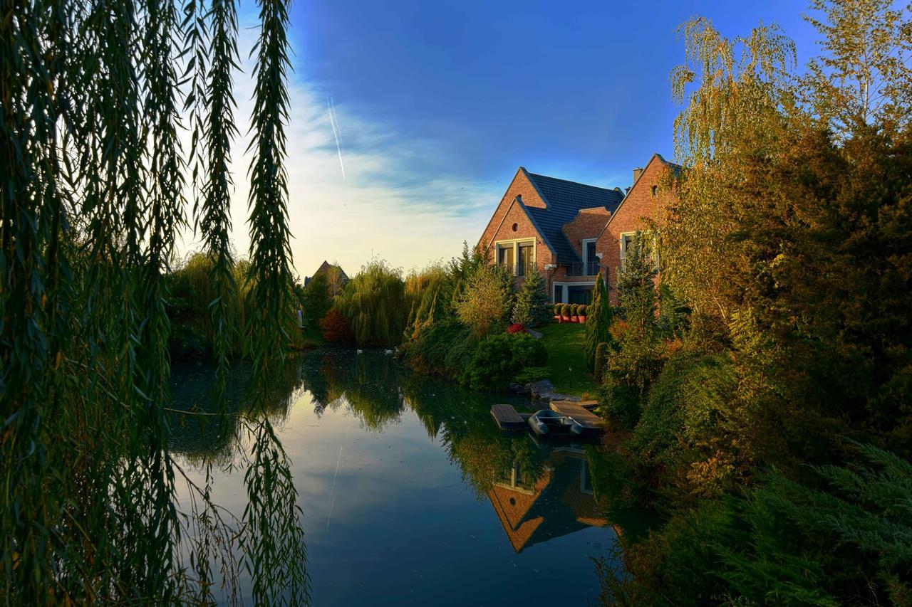 Lacul Verde Resort Плоєшті Екстер'єр фото