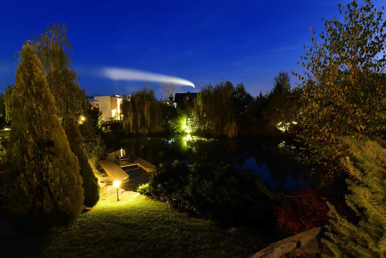 Lacul Verde Resort Плоєшті Екстер'єр фото